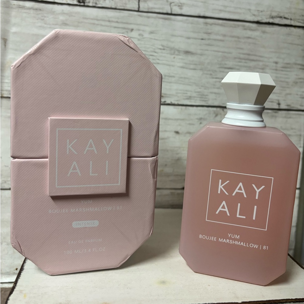 Kayali Huda boujee marshmallow 81 intense - Picture 2 of 5